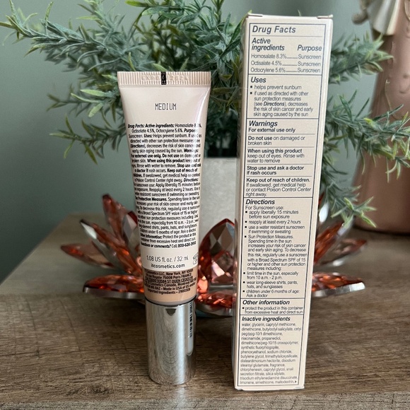 NWT IT Cosmetics CC + Nude Glow Lightweight Foundation - Picture 4 of 6